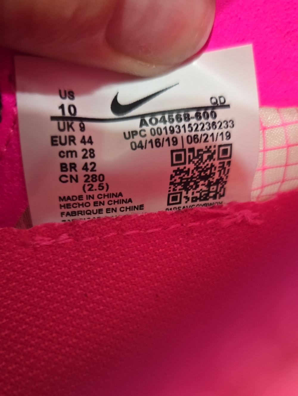 Nike Men’s Zoom X Vaporfly Pink Athletic Running Shoes - Picture 6 of 8